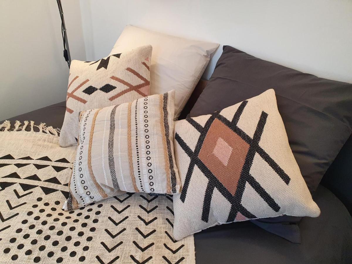 La Mad Experience Apartment